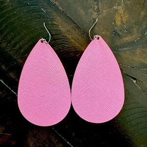 Nickel & Suede Pink Leather Earrings